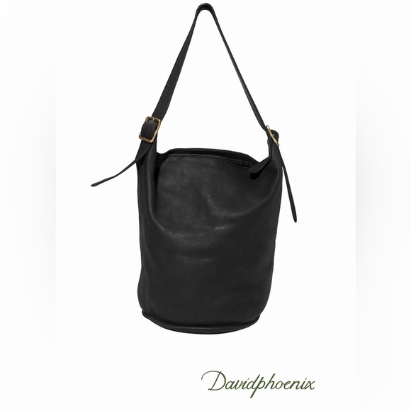 Coach VINTAGE 1990 Black Shoulder Bag - Picture 1 of 6
